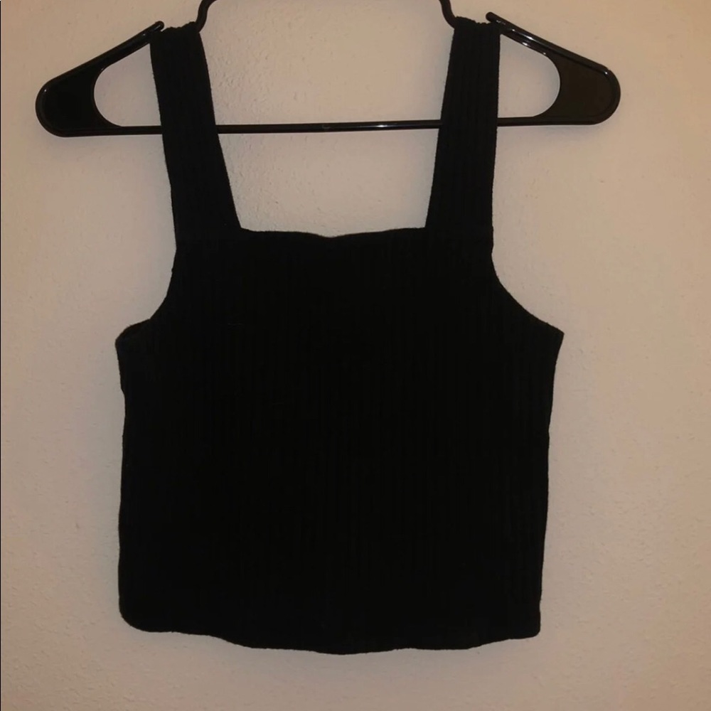 Black ribbed tank top